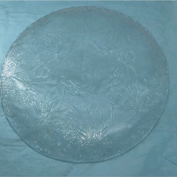 Vintage Holiday Glass Platter Pine Cones Bows Evergreens Clear 12" Diameter - Picture 2 of 3